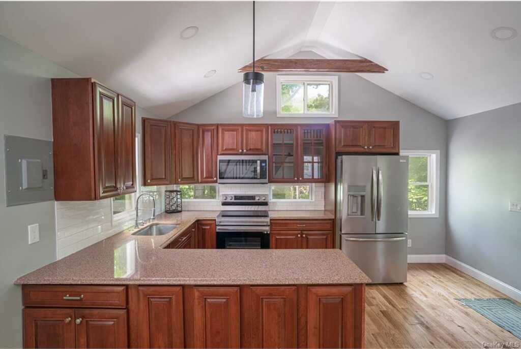 58 Furnace Trail, Greenwood Lake, NY 10925 - Photo 3 of 22