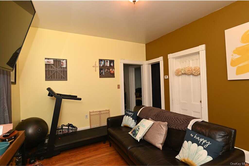 6 Harding Street, Middletown, NY 10940 - Photo 11 of 14