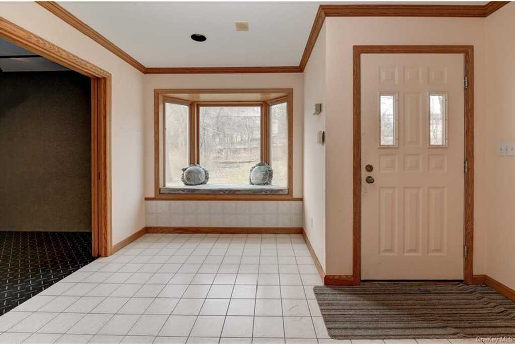 40 Route 9W, West Haverstraw, NY 10993 - Photo 2 of 10