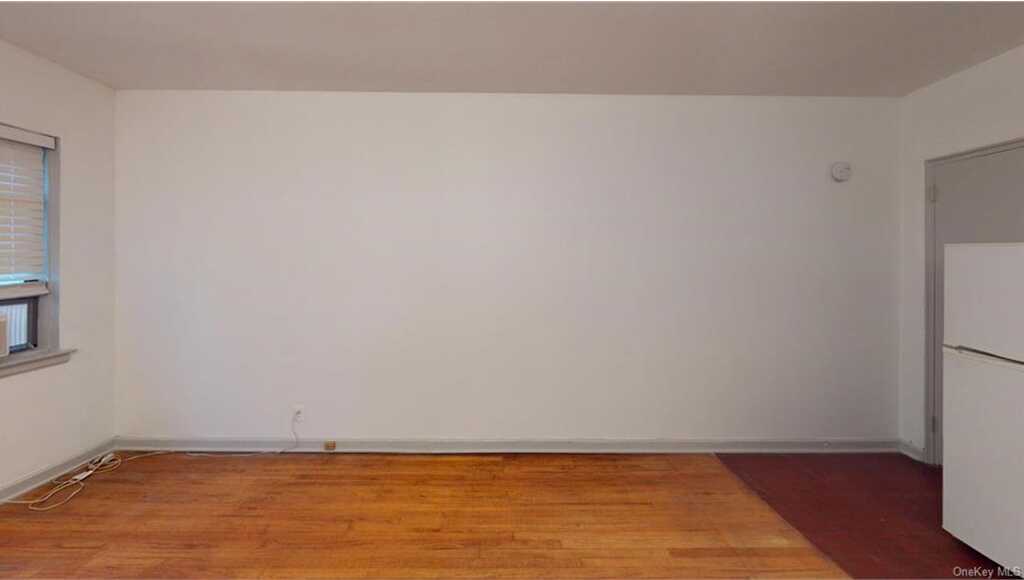 55 Ehrbar Avenue, Unit #3M, Mount Vernon, NY 10552 - Photo 8 of 9