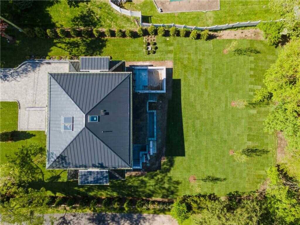 48 Rock Ridge Drive, Rye, NY 10573 - Photo 32 of 36