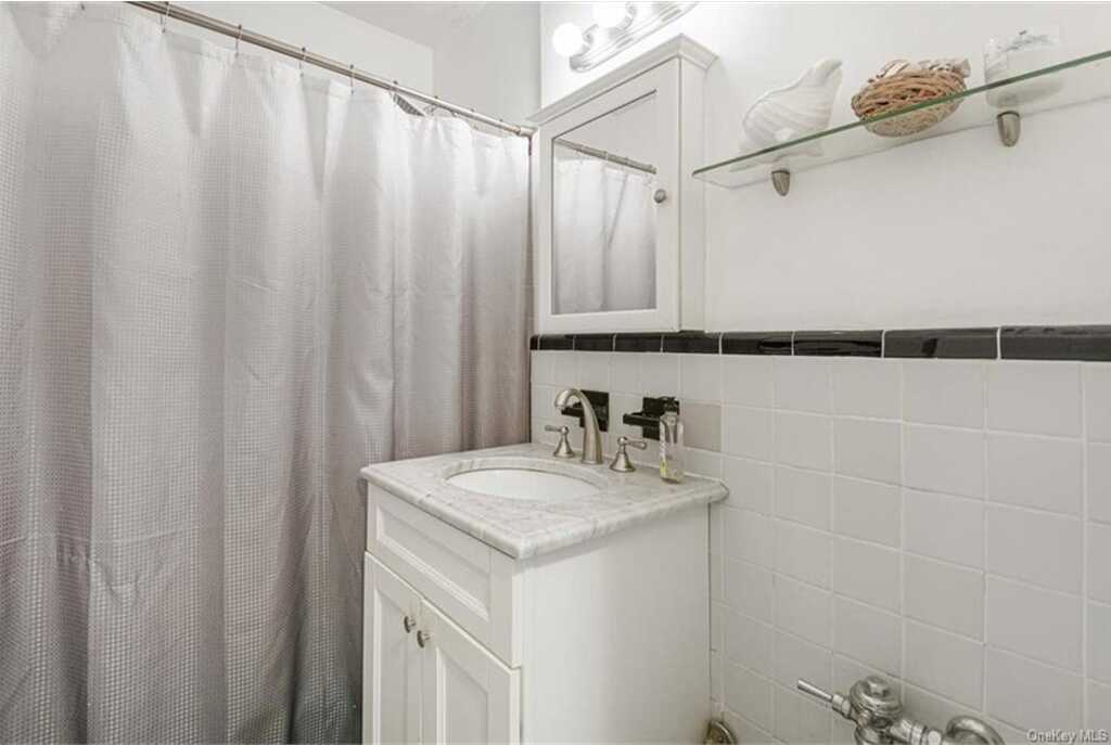 325 King Street, Unit #5C, Rye, NY 10573 - Photo 17 of 24