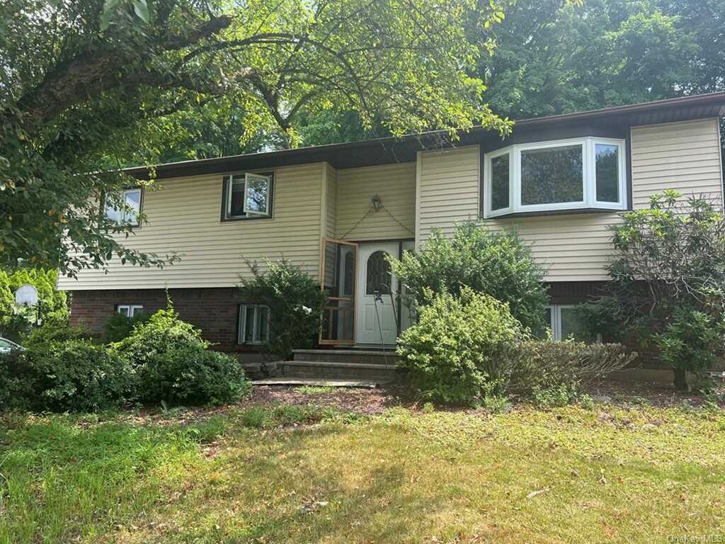 548 Westfield Drive, Valley Cottage, NY 10989 - Photo 1 of 18