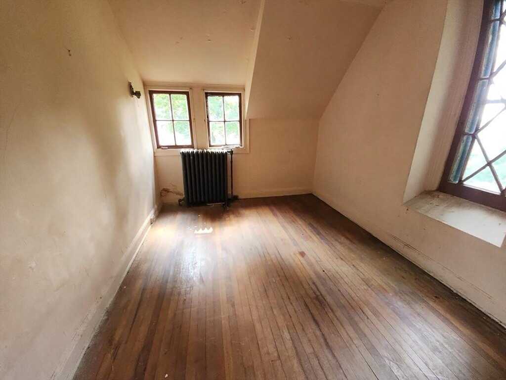 91 Cortlandt Avenue, New Rochelle, NY 10801 - Photo 5 of 25