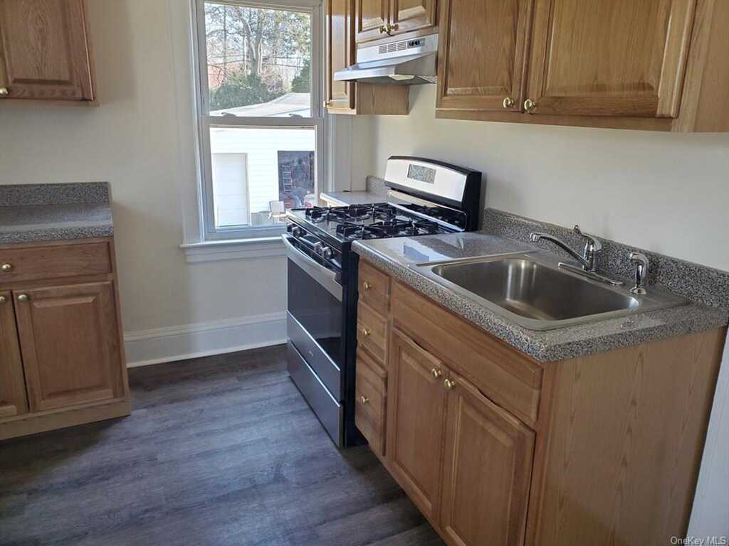 721 River Street, Unit #2, Rye, NY 10543 - Photo 2 of 8