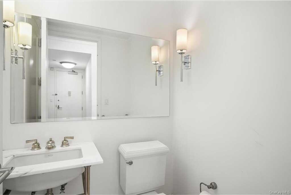 10 City Place, Unit #14G, White Plains, NY 10601 - Photo 16 of 36