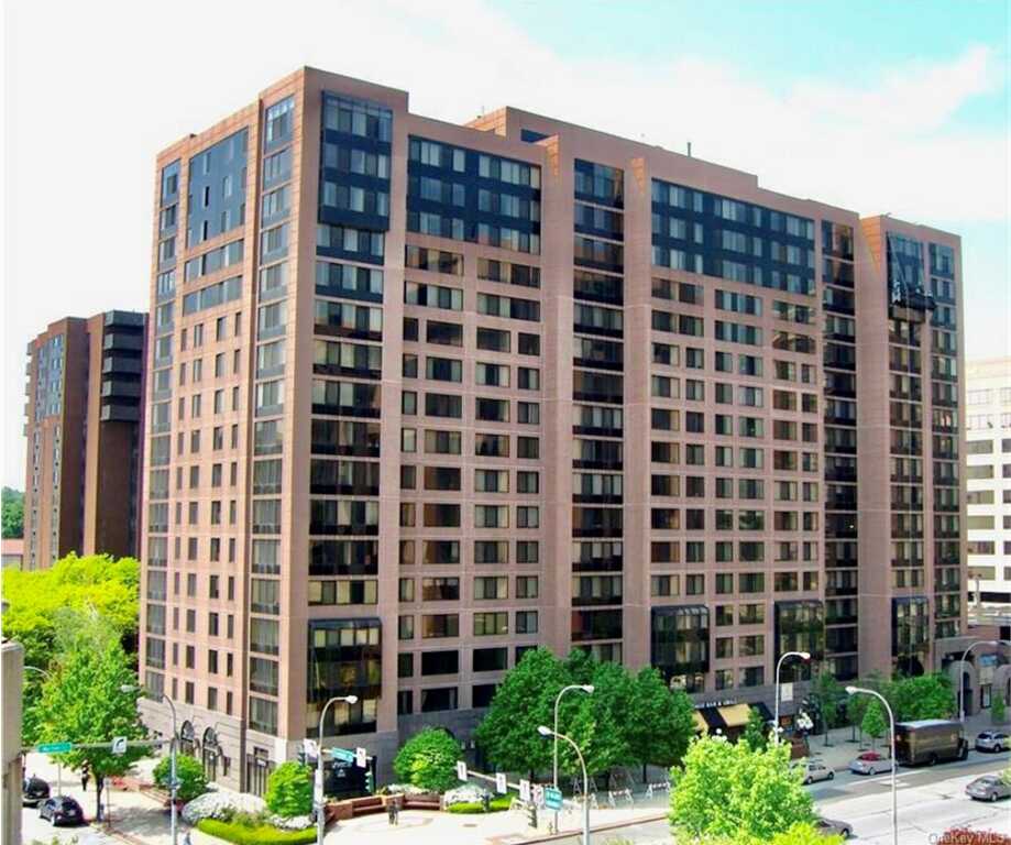 4 Martine Avenue, Unit #920, White Plains, NY 10606