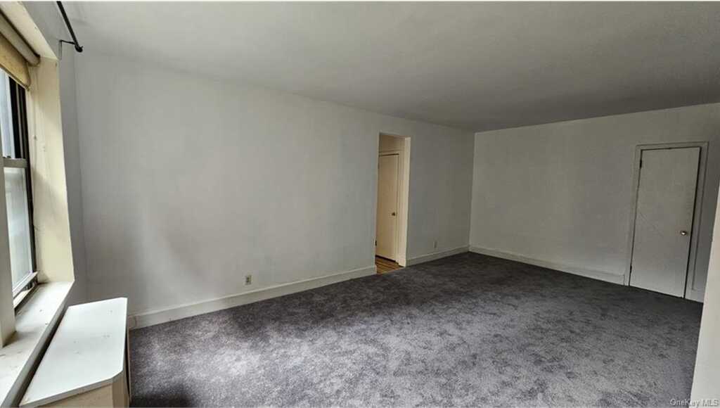 312 Main Street, Unit #4E, White Plains, NY 10601 - Photo 2 of 9