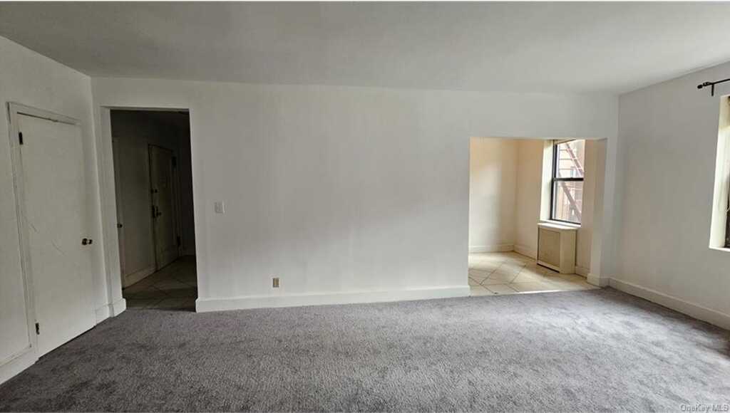 312 Main Street, Unit #4E, White Plains, NY 10601 - Photo 7 of 9