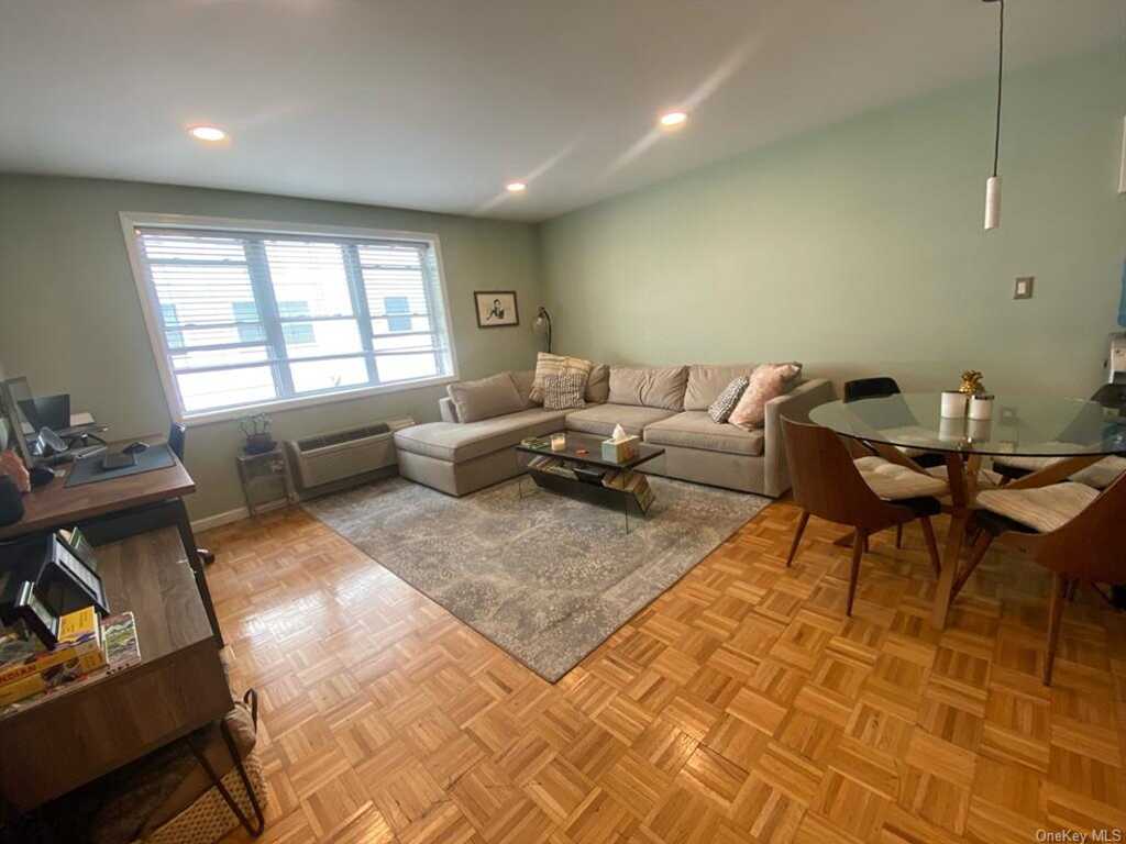 342 Westchester Avenue, Unit #26E, Rye, NY 10573 - Photo 6 of 15