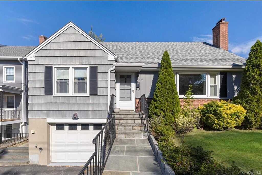 420 Tompkins Avenue, Rye, NY 10543