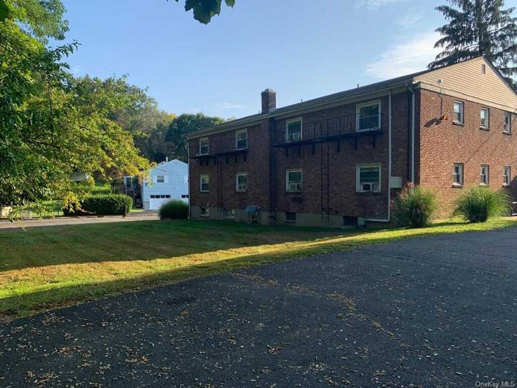 475 Christian Herald Road, Unit #G, Valley Cottage, NY 10989 - Photo 18 of 19