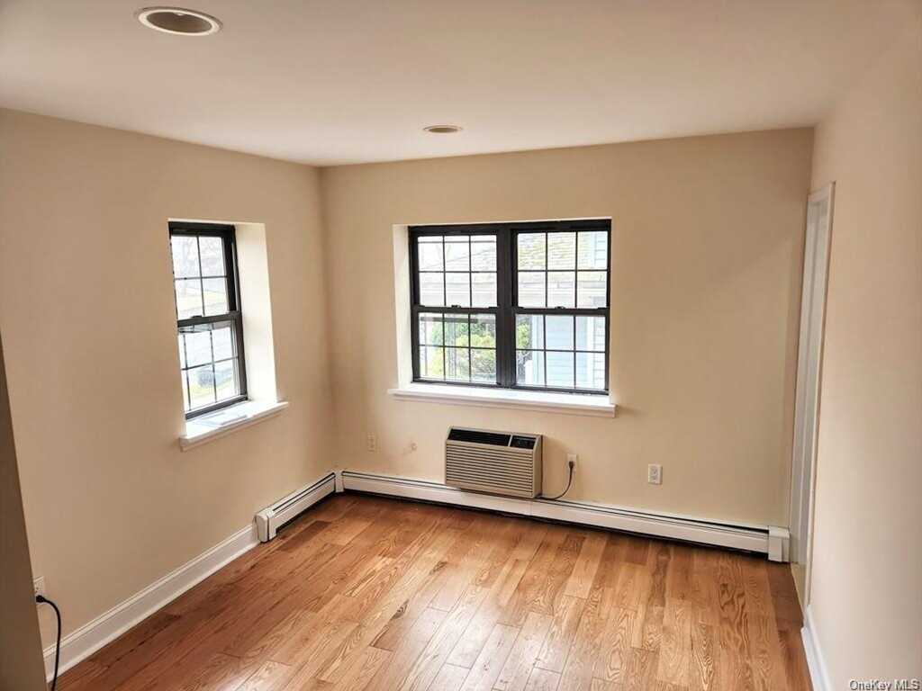 51 Davis Avenue, Unit #2B, White Plains, NY 10605 - Photo 10 of 10