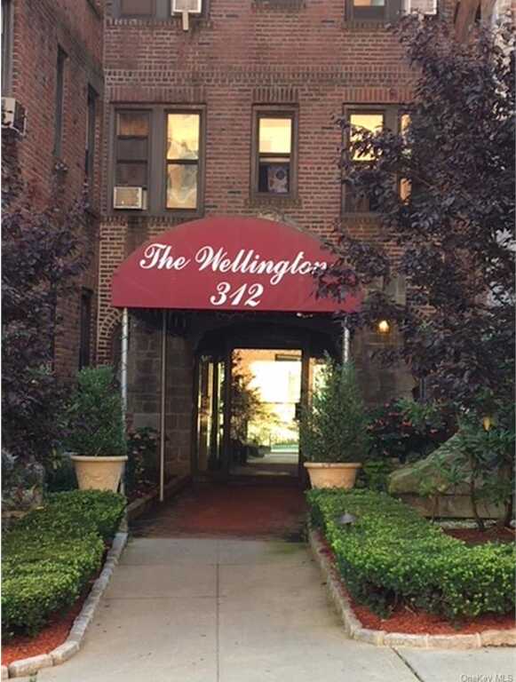 312 Main Street, Unit #6C, White Plains, NY 10601