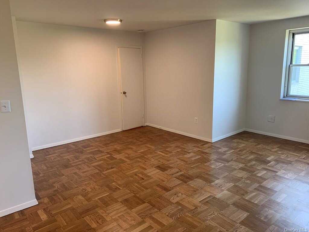 499 N Broadway, Unit #7A, White Plains, NY 10603 - Photo 8 of 25