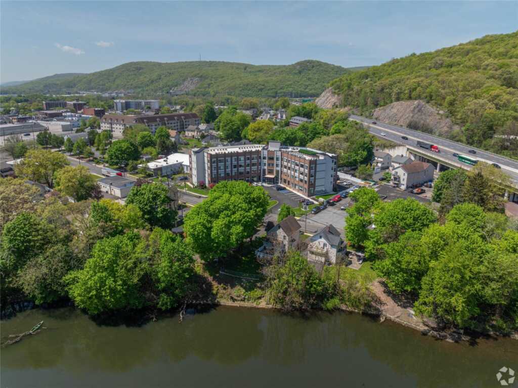 15 Washington Avenue, Unit #209, Suffern, NY 10901 - Photo 29 of 31