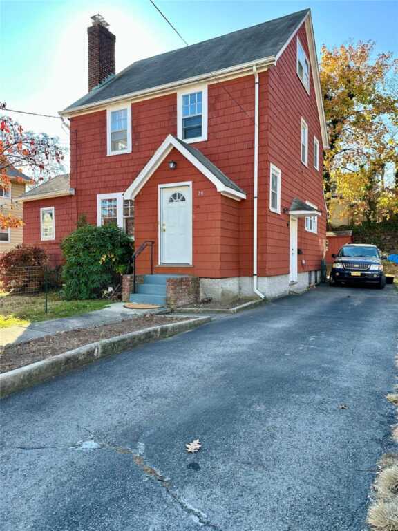 26 State Street, New Rochelle, NY 10801 - Photo 3 of 21