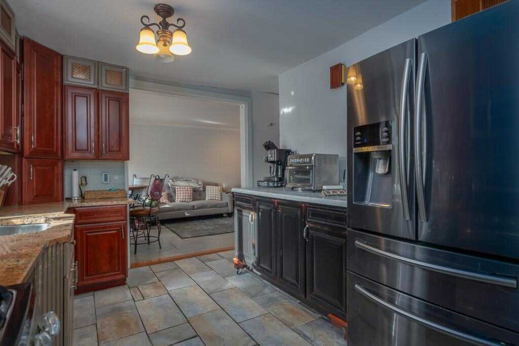 1 Staubitz Avenue, Pearl River, NY 10965 - Photo 11 of 31