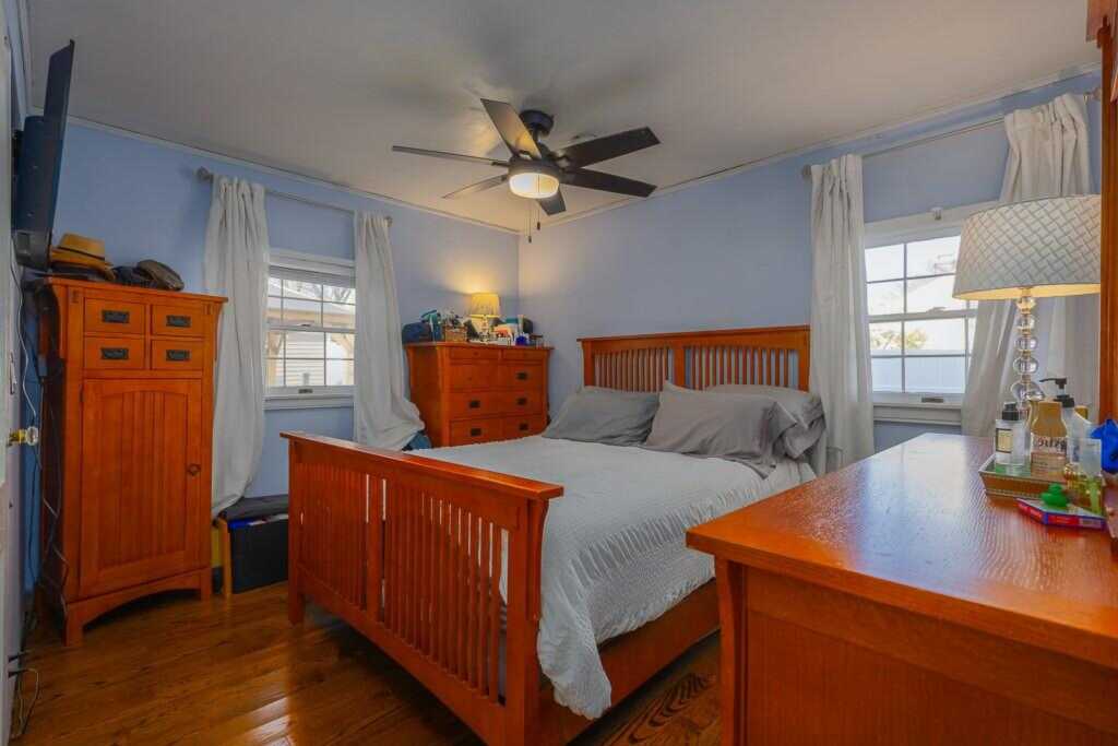 1 Staubitz Avenue, Pearl River, NY 10965 - Photo 17 of 31