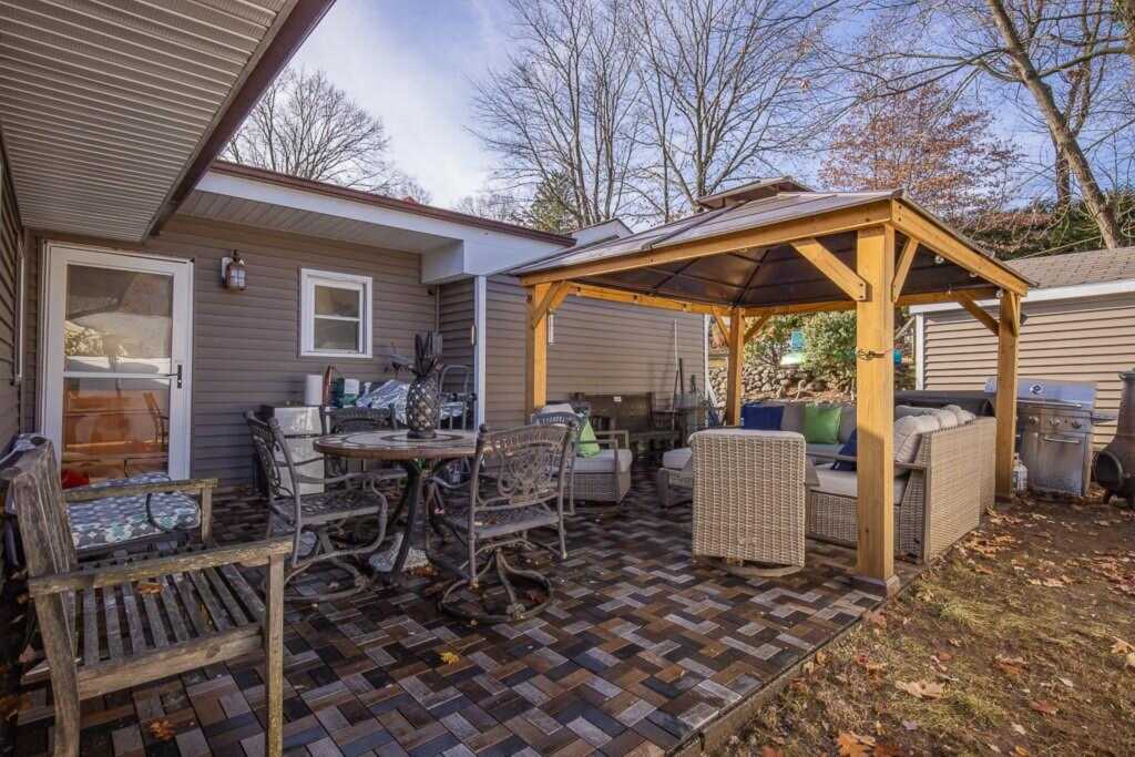 1 Staubitz Avenue, Pearl River, NY 10965 - Photo 24 of 31