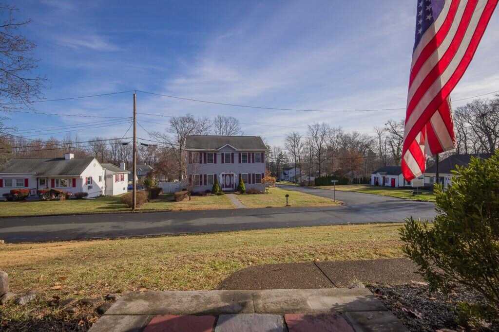 1 Staubitz Avenue, Pearl River, NY 10965 - Photo 27 of 31