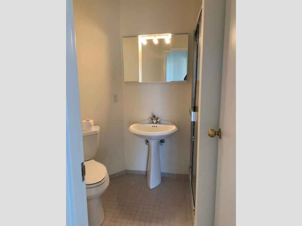 4 Martine Avenue, Unit #1406, White Plains, NY 10606 - Photo 18 of 28