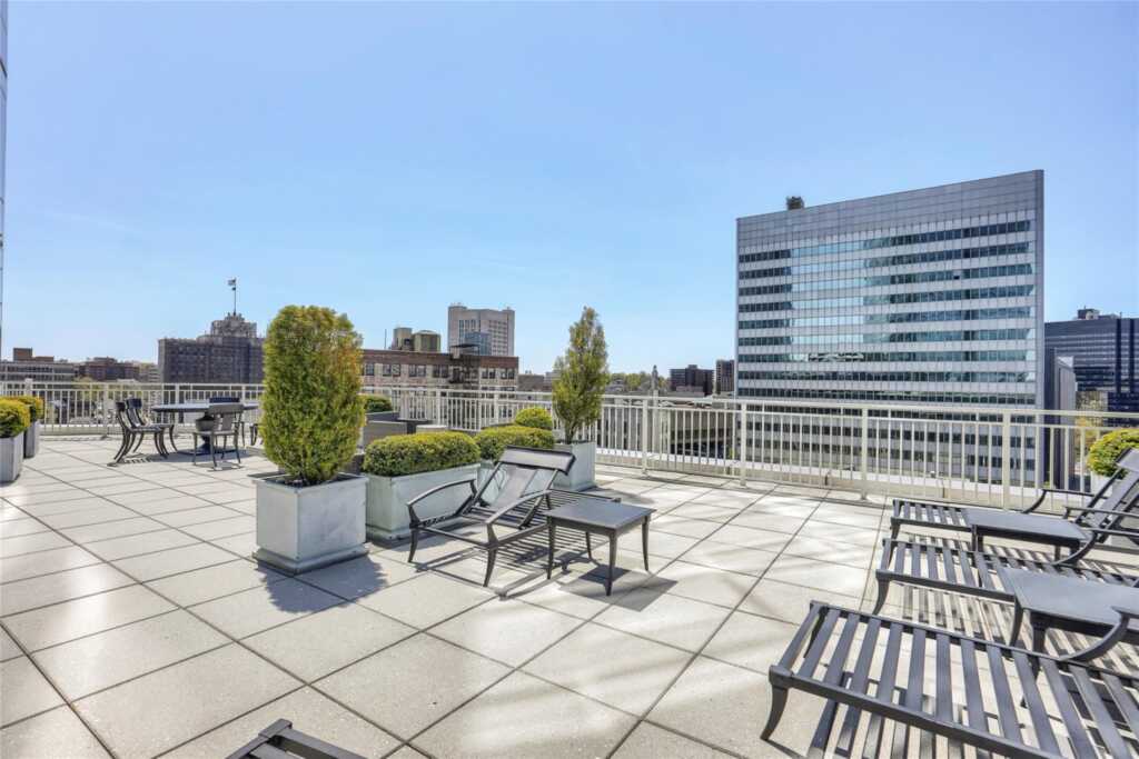 5 Renaissance Square, Unit #21F, White Plains, NY 10601 - Photo 16 of 18