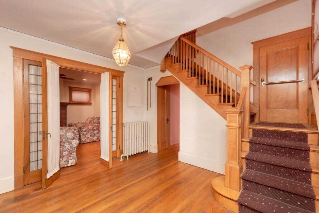 29 Davis Avenue, New Rochelle, NY 10805 - Photo 10 of 37