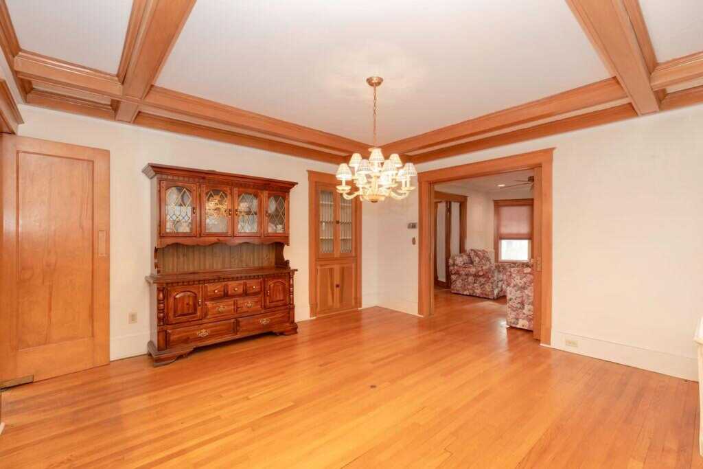 29 Davis Avenue, New Rochelle, NY 10805 - Photo 14 of 37