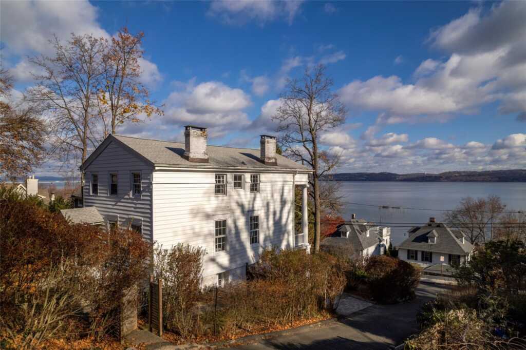 153 Hudson Terrace, Piermont, NY 10968 - Photo 4 of 38