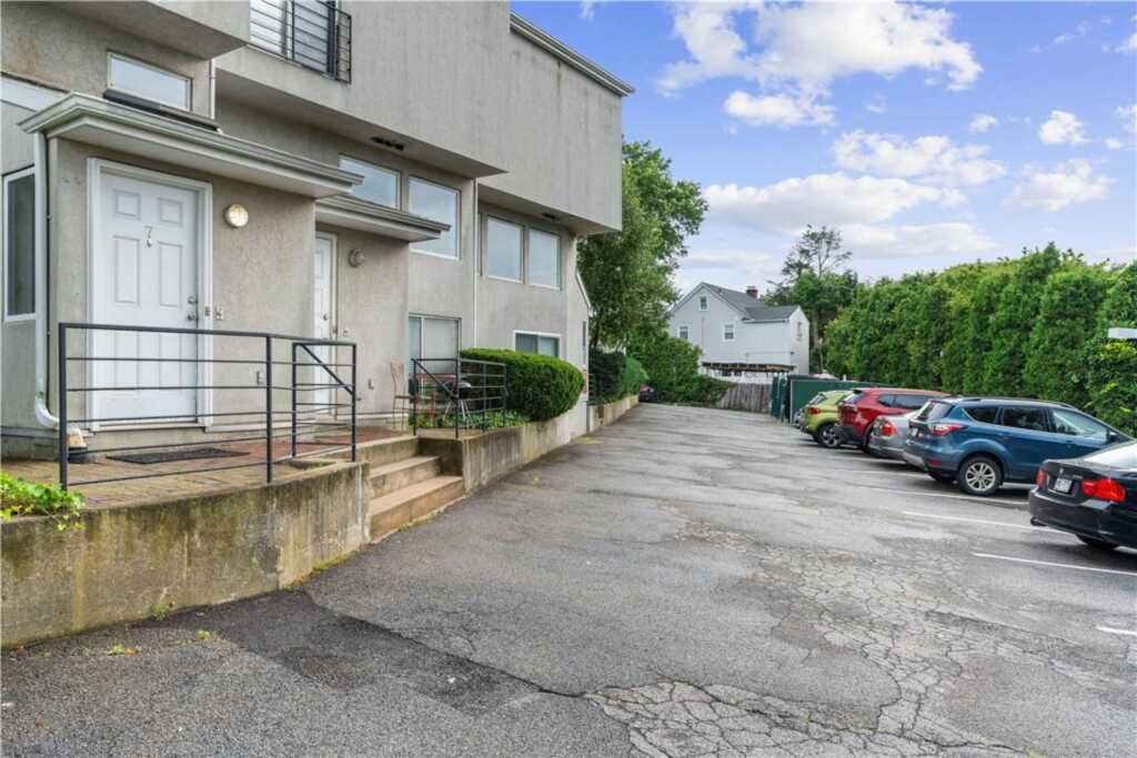 100 Chatterton Avenue, Unit #7, White Plains, NY 10606 - Photo 19 of 19