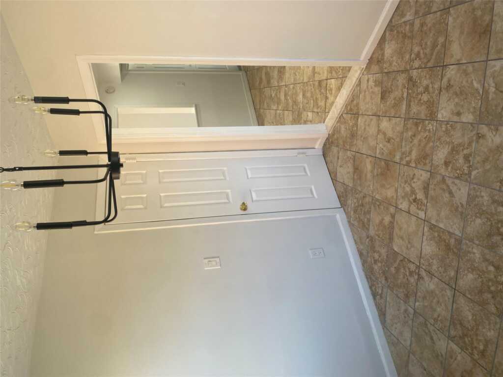630 Pelham Road, Unit #2cd Floor, New Rochelle, NY 10805 - Photo 10 of 34