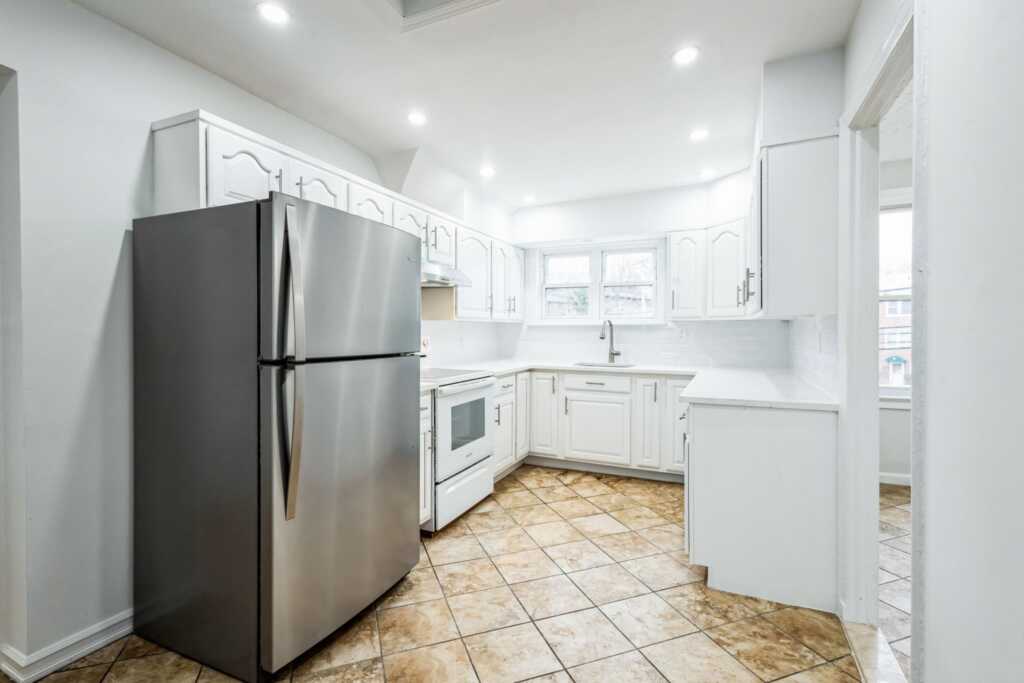630 Pelham Road, Unit #2cd Floor, New Rochelle, NY 10805 - Photo 8 of 34