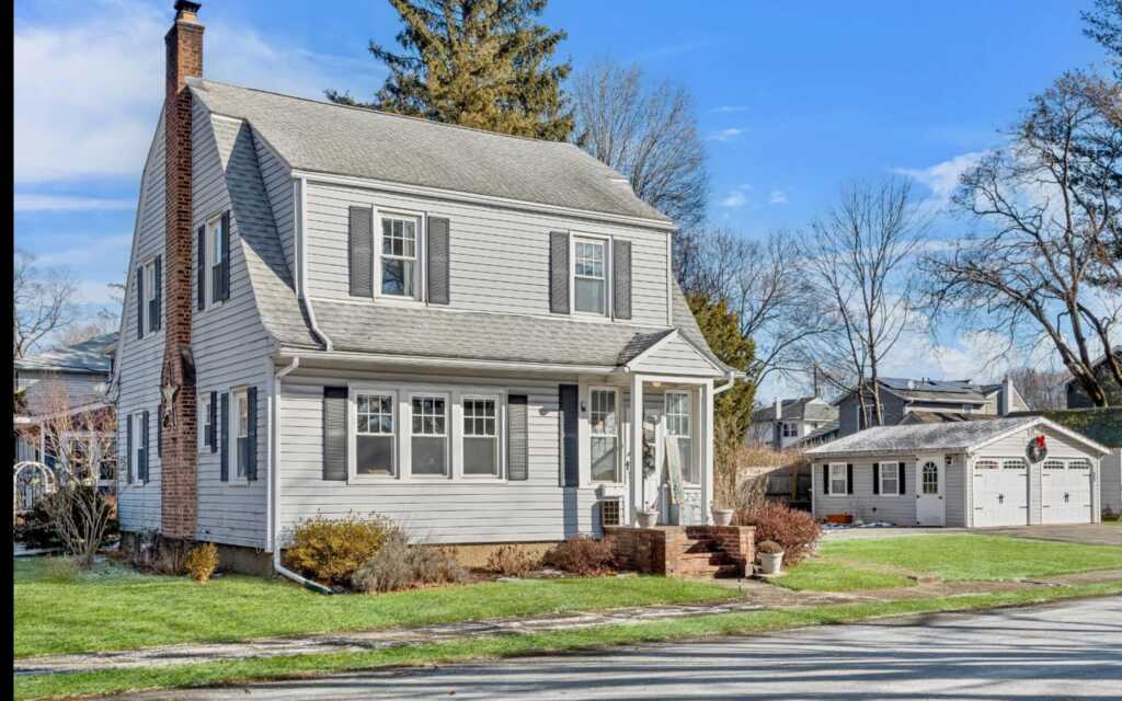 2 Chadick Place, Suffern, NY 10901