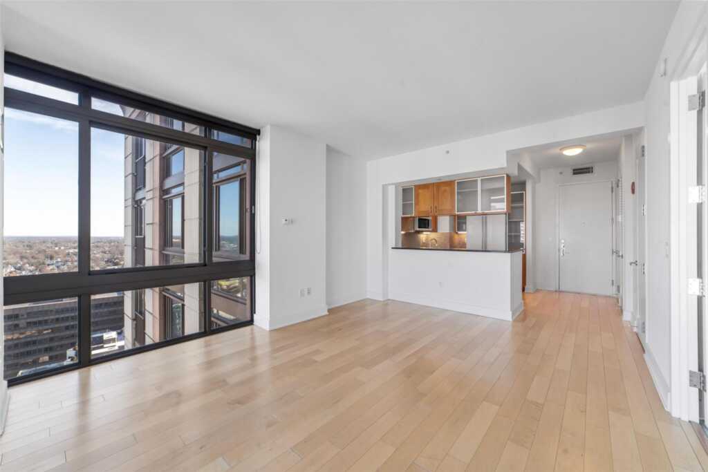 175 Huguenot Street, Unit #2108, New Rochelle, NY 10801 - Photo 7 of 19