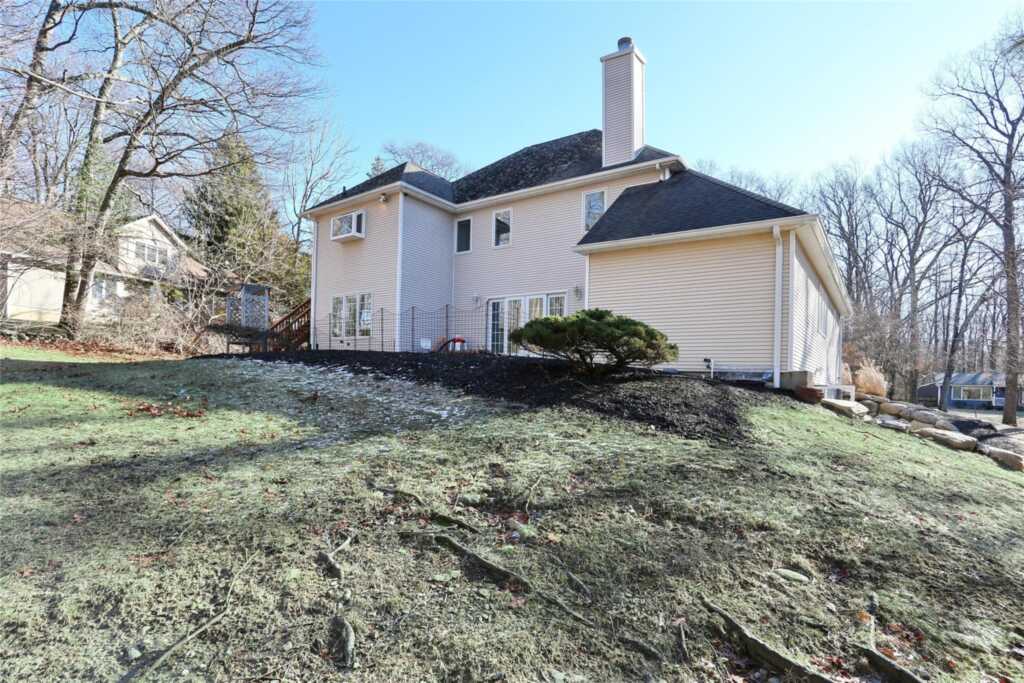 3 Ethan Allen Drive, Suffern, NY 10901 - Photo 37 of 40