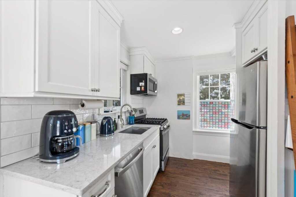 537 First Street, Rye, NY 10543 - Photo 7 of 34