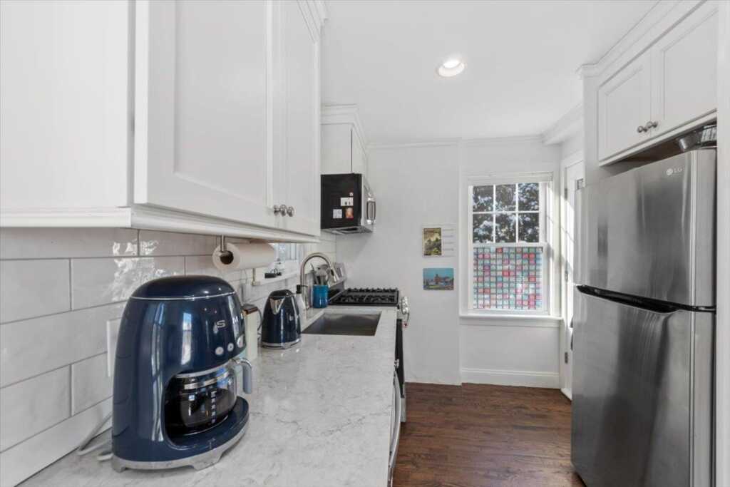 537 First Street, Rye, NY 10543 - Photo 8 of 34