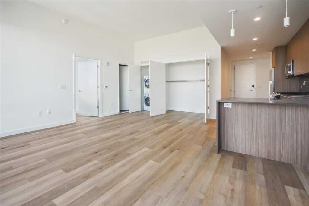 50 Clinton Place, Unit #PH14, New Rochelle, NY 10801 - Photo 2 of 26
