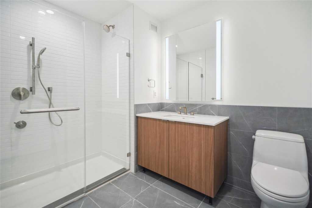 50 Clinton Place, Unit #PH15, New Rochelle, NY 10801 - Photo 10 of 23
