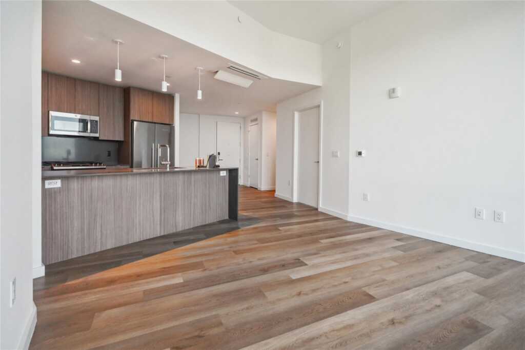 50 Clinton Place, Unit #PH15, New Rochelle, NY 10801 - Photo 4 of 23