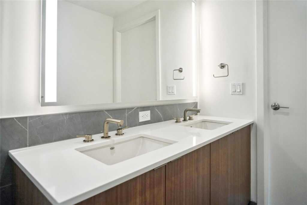 50 Clinton Place, Unit #PH13, New Rochelle, NY 10801 - Photo 14 of 28