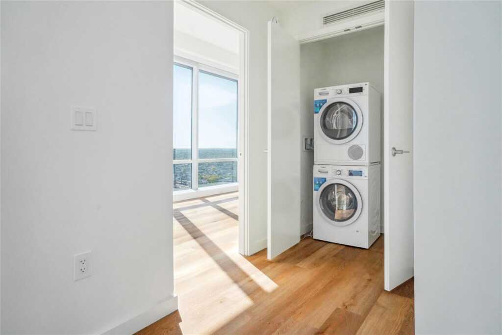 50 Clinton Place, Unit #PH13, New Rochelle, NY 10801 - Photo 16 of 28
