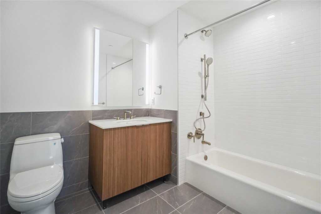50 Clinton Place, Unit #1703, New Rochelle, NY 10801 - Photo 15 of 31