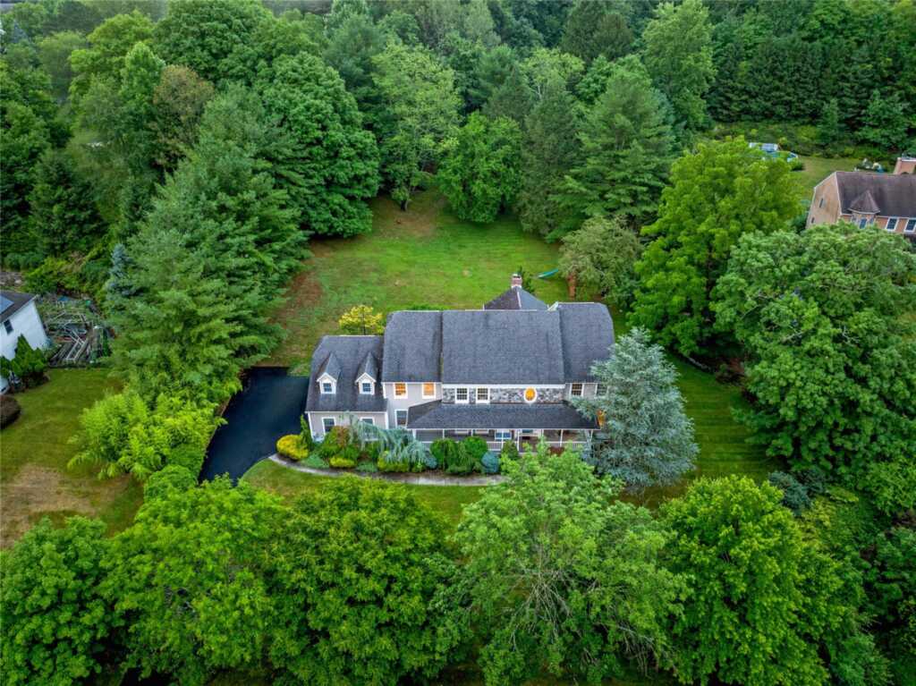 10 Golden Road, Suffern, NY 10901 - Photo 33 of 38
