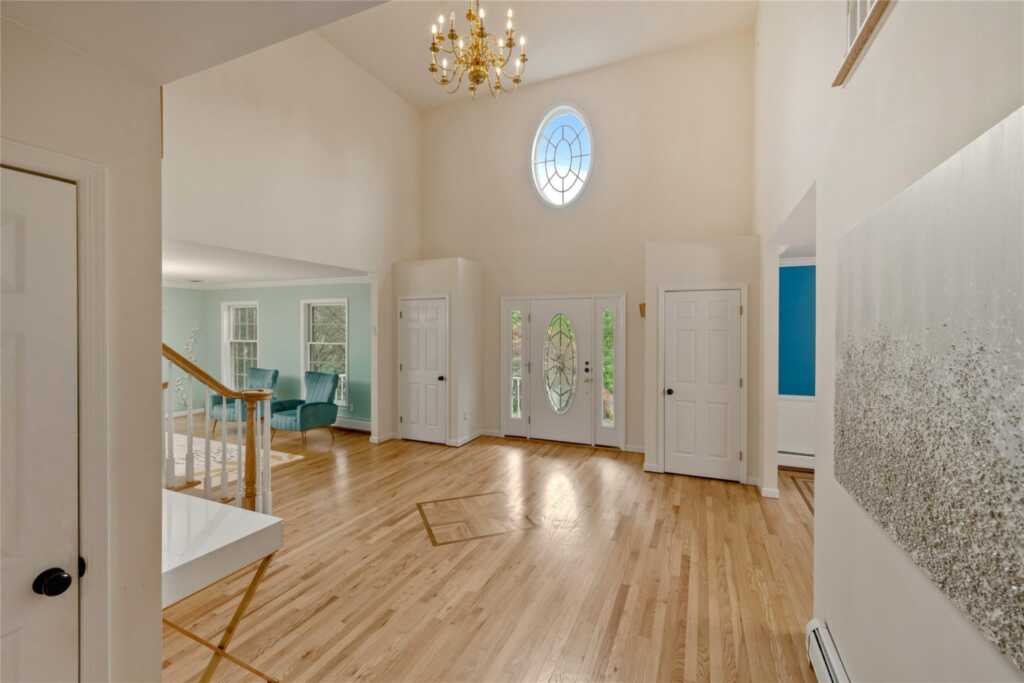 10 Golden Road, Suffern, NY 10901 - Photo 6 of 38