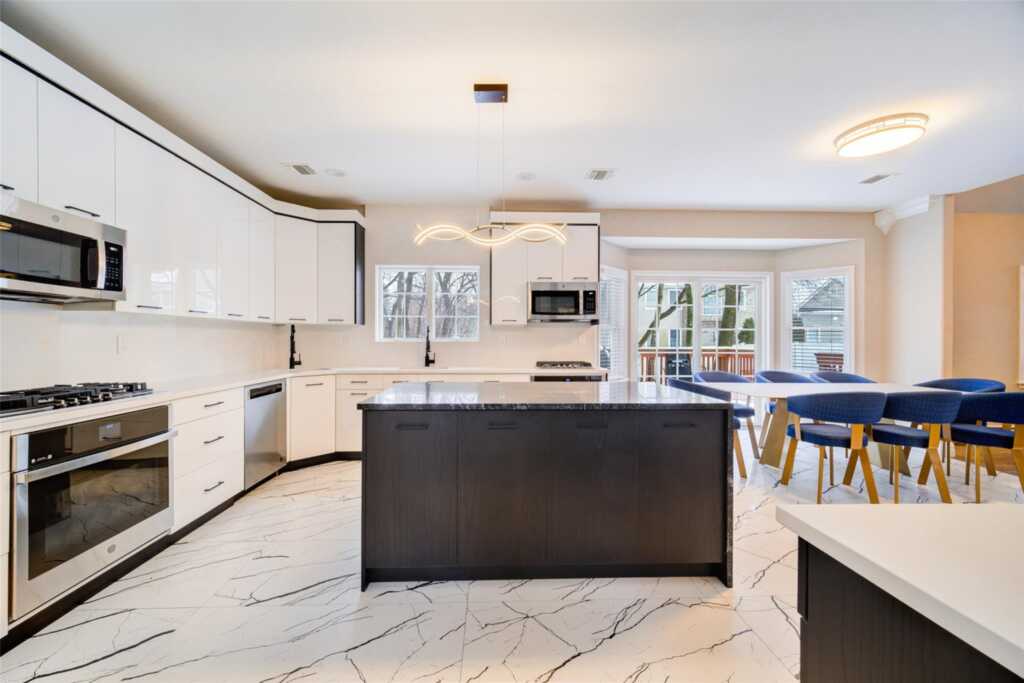83 Airmont Road, Suffern, NY 10901 - Photo 10 of 40