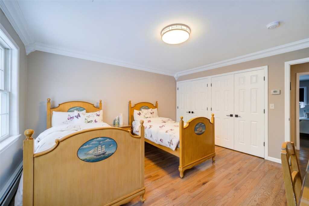 83 Airmont Road, Suffern, NY 10901 - Photo 19 of 40