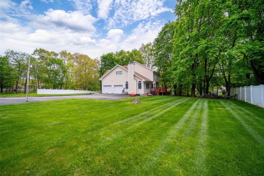 83 Airmont Road, Suffern, NY 10901 - Photo 36 of 40