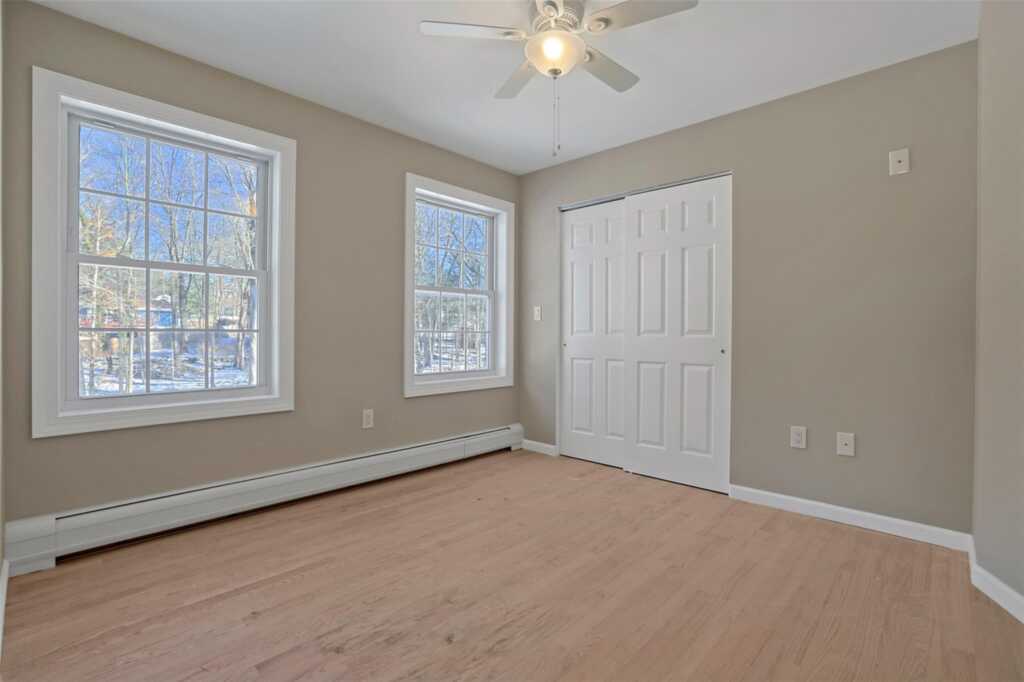 36 Windmill Lane, New City, NY 10956 - Photo 10 of 24
